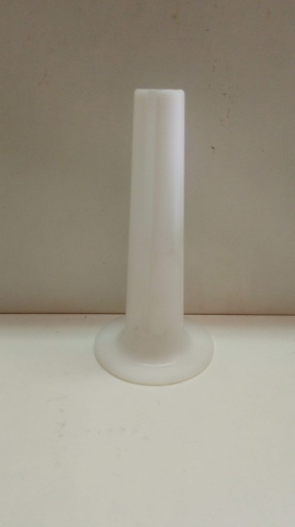 lejek plastikowy nr10.jpg