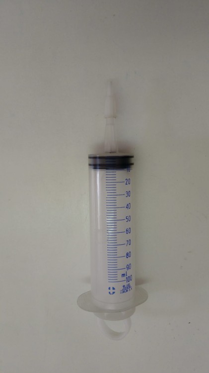 strzykawka 100ml.jpg